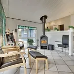 Guththorm - 600m From The Sea By Interhome *