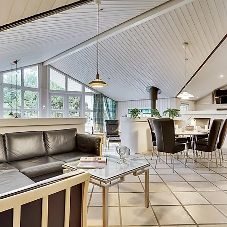 Guththorm - 600m From The Sea By Interhome Feriehus