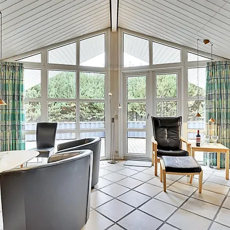 Guththorm - 600m From The Sea By Interhome Feriehus